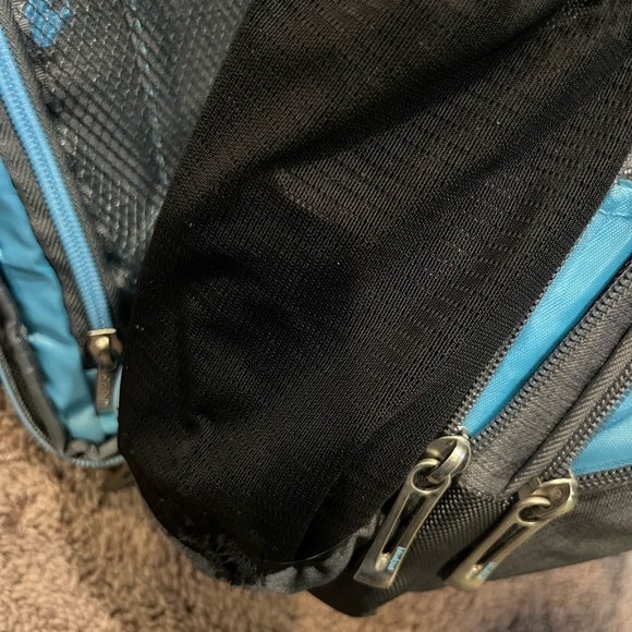 Blue kiwi diaper backpack - Picture 3 of 7